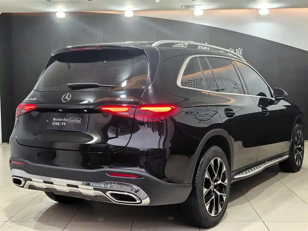 Mercedes-Benz GLC 2023 — фото 3