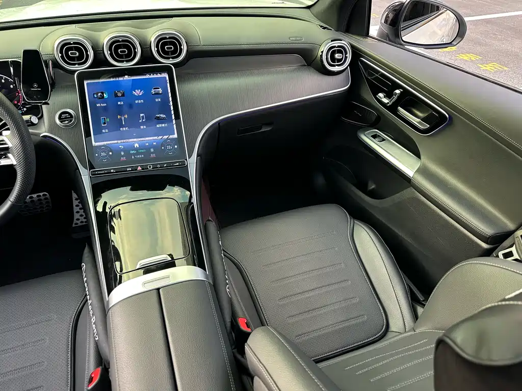 Mercedes-Benz GLC 2023 — фото 17