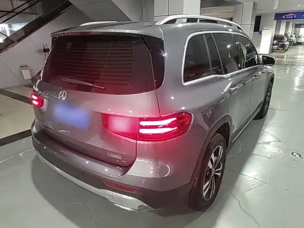Mercedes-Benz GLB 2025