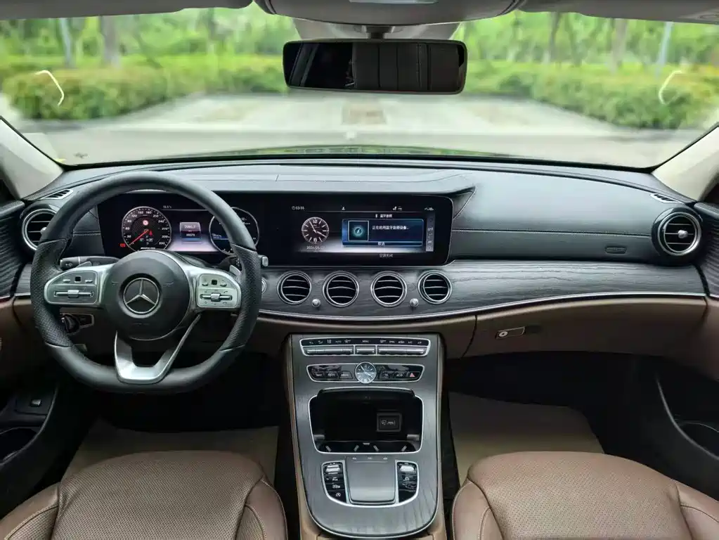 Mercedes-Benz E-Class 2019 — фото 8