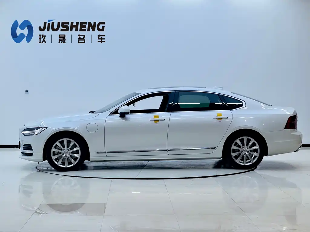 Volvo S90 PHEV 2020