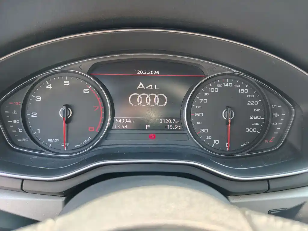 Audi A4L 2019 — фото 16