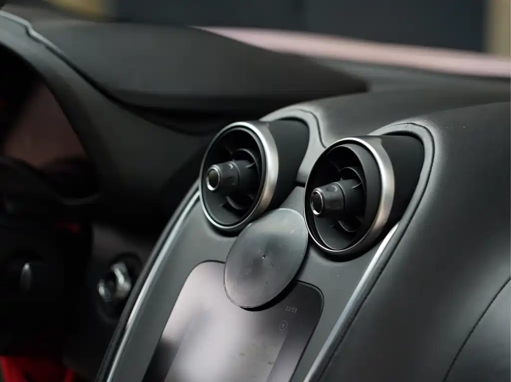 McLaren GT 2020 — фото 17
