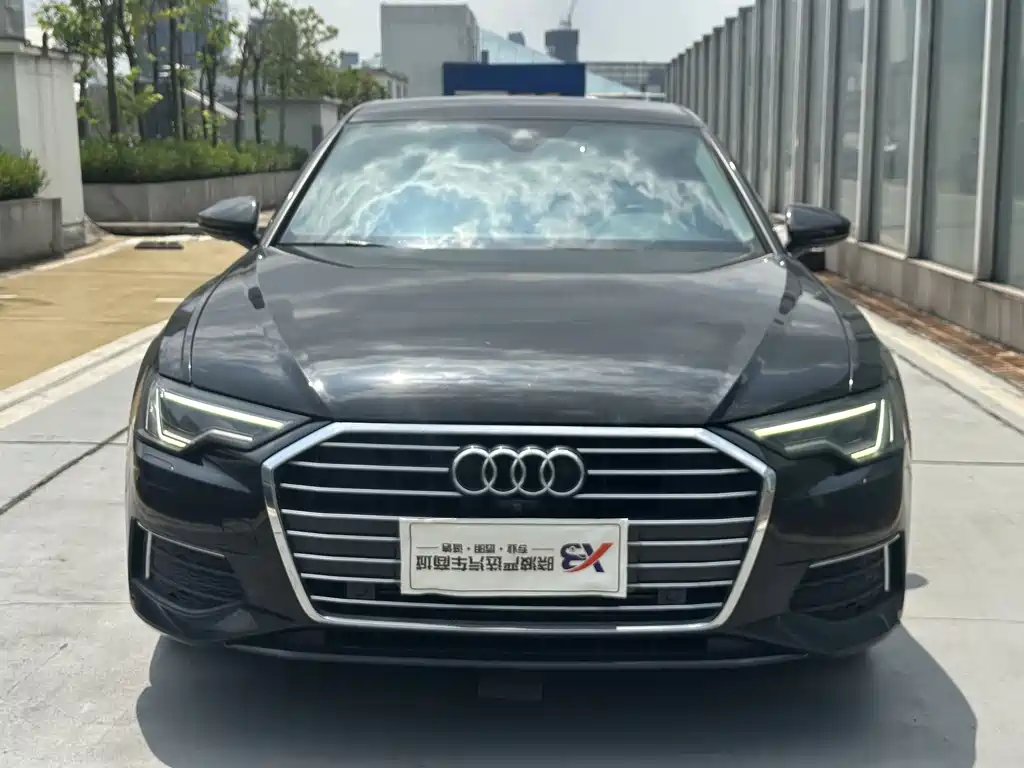 Audi A6L 2019 — фото 2