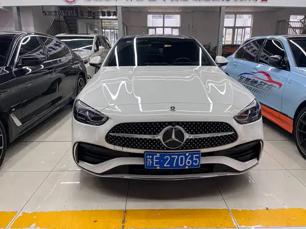 Mercedes-Benz C-Class 2022
