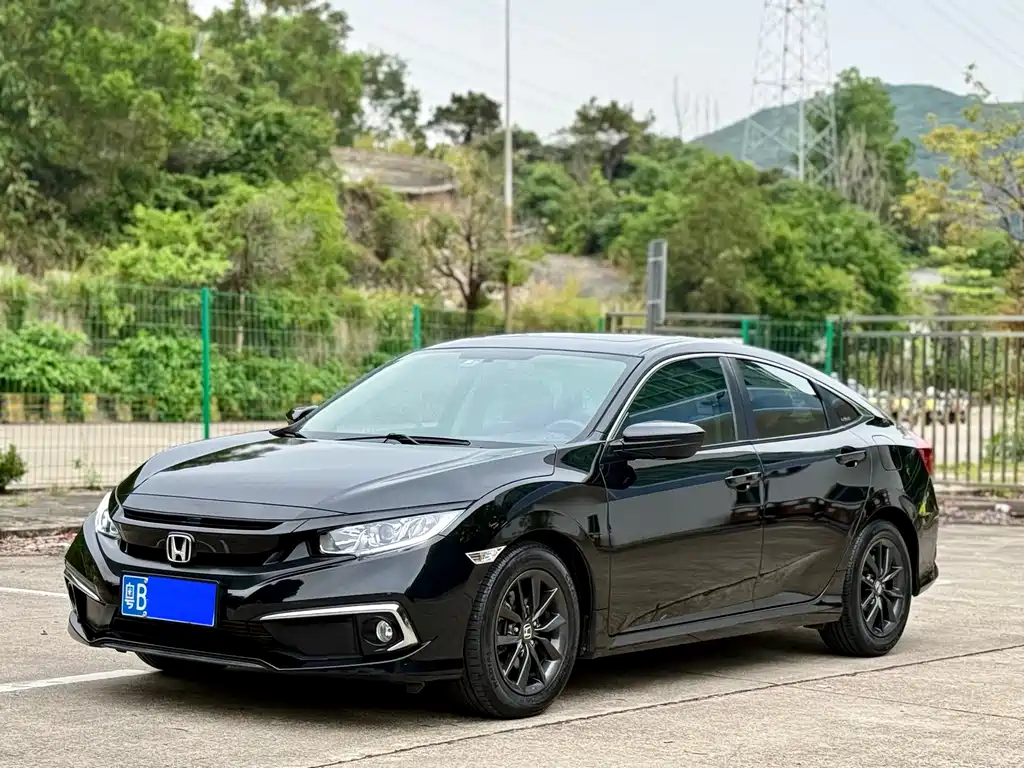 Honda Civic 2020 — фото 1
