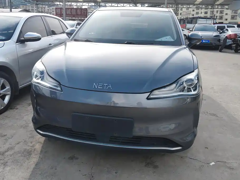 Neta V 2023