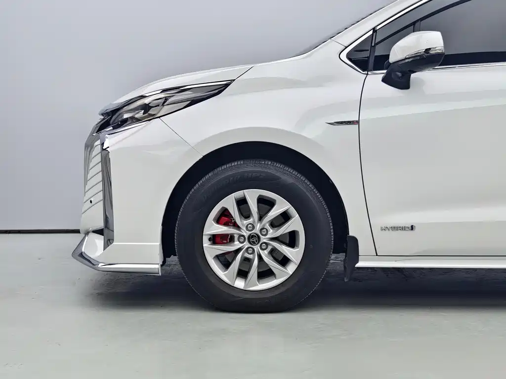 Toyota Sienna 2024