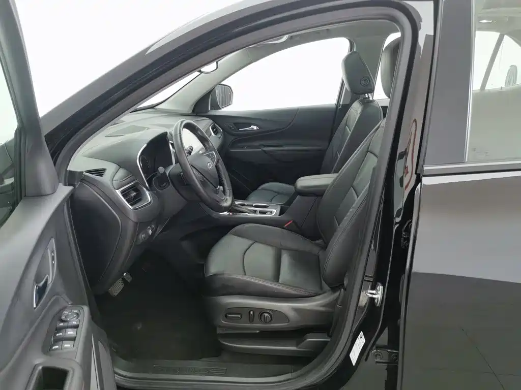Chevrolet Equinox 2020 — фото 10
