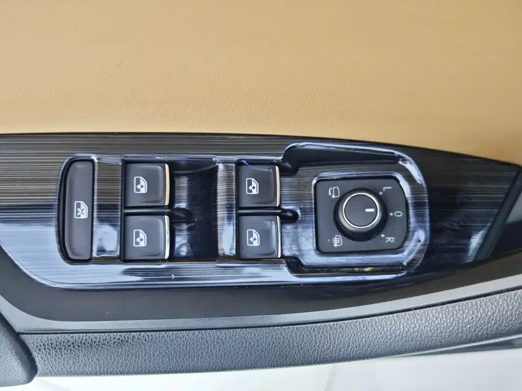 Skoda Kodiaq GT 2020 — фото 16