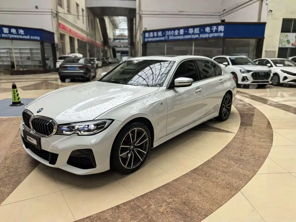 BMW 3 Series 2022