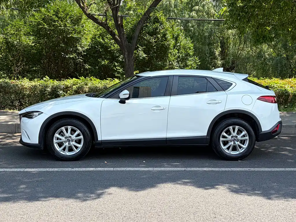 Mazda CX-4 2018