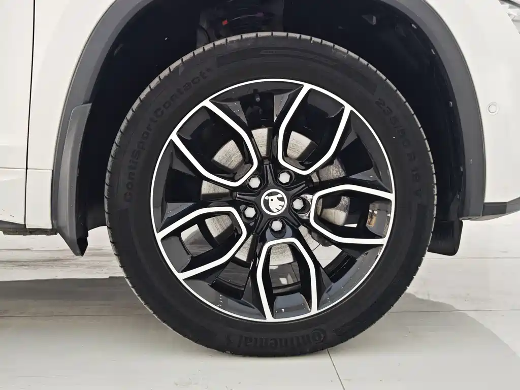 Skoda Kodiaq GT 2020 — фото 26