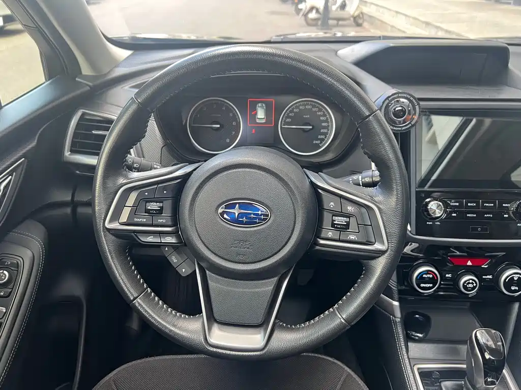 Subaru Forester 2020 — фото 13