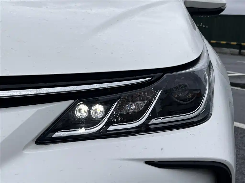 Toyota Corolla 2024