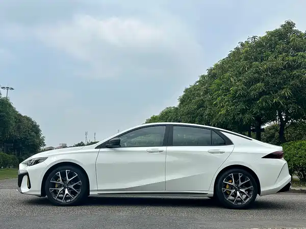 GAC Trumpchi Empow 2021