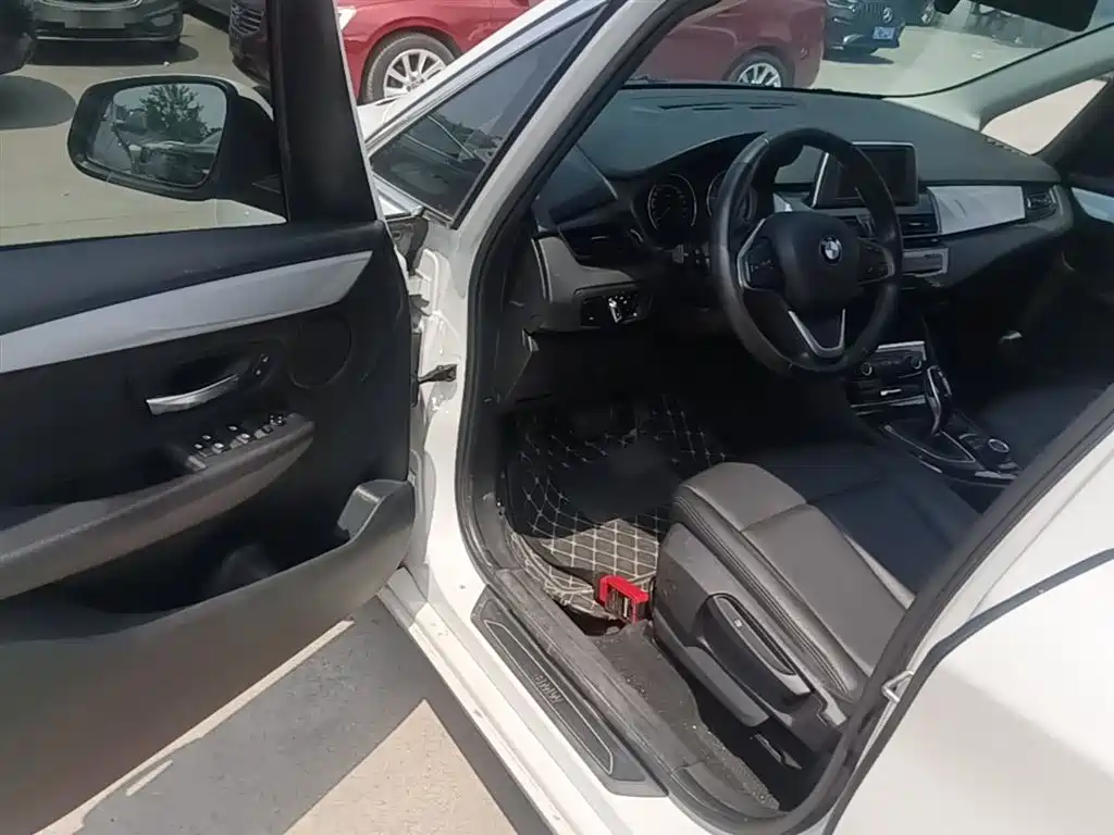 BMW 2 Series Gran Tourer 2020 — фото 16
