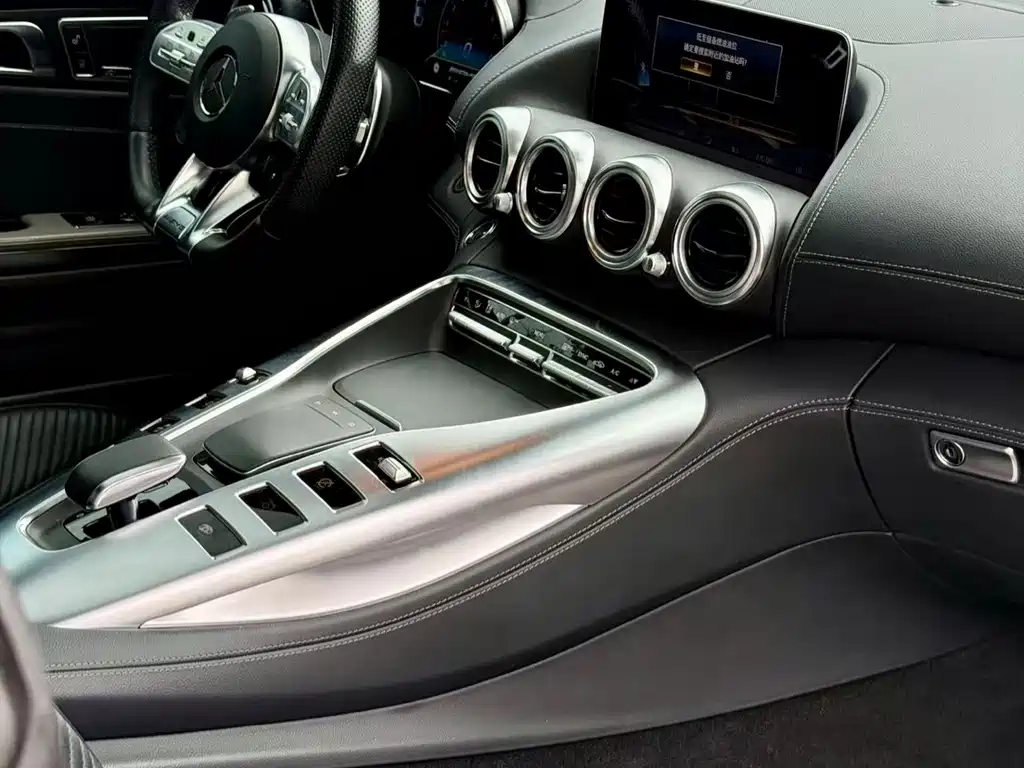 Mercedes-Benz AMG GT 2022 — фото 6