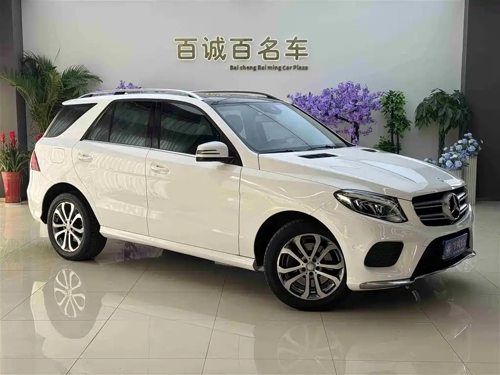 Mercedes-Benz GLE 2016 — фото 4