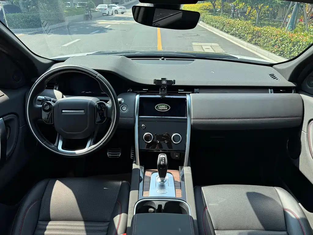 Land Rover Discovery Sport 2020 — фото 7