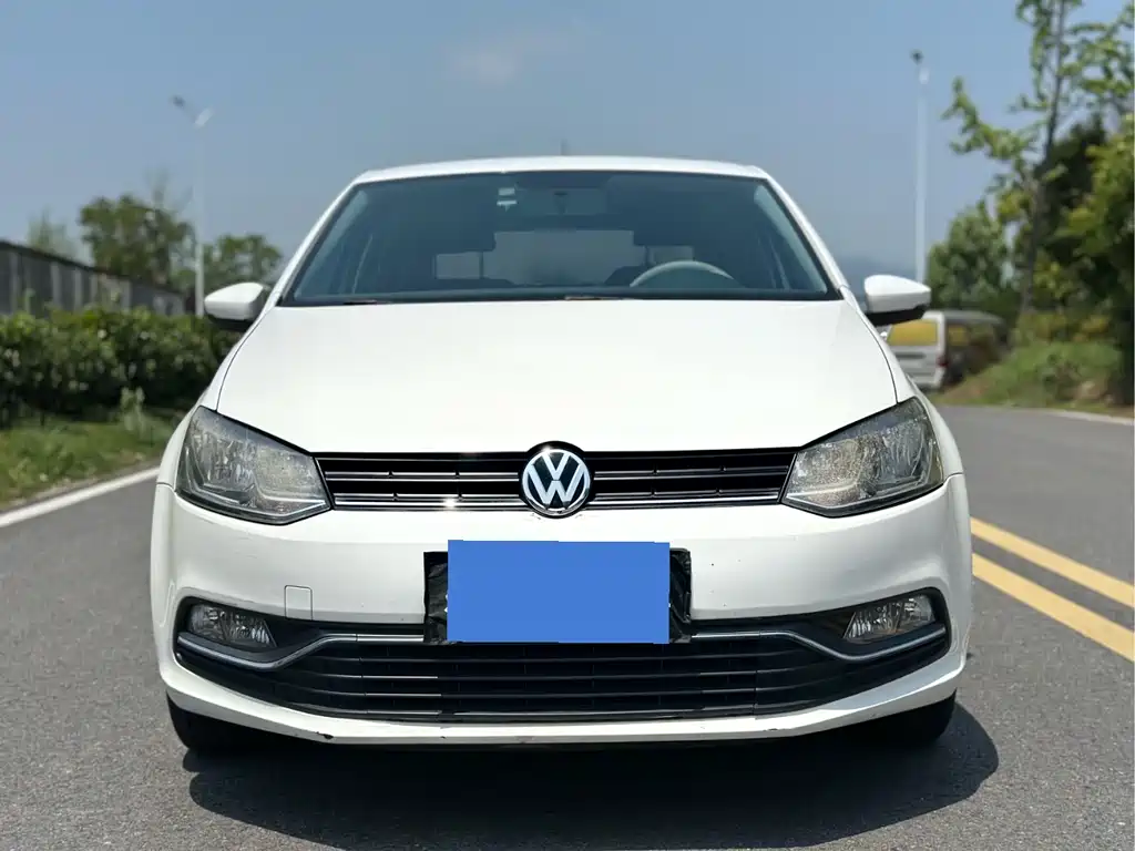 Volkswagen Polo 2016 — фото 2