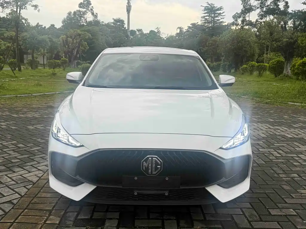 MG MG5 2023