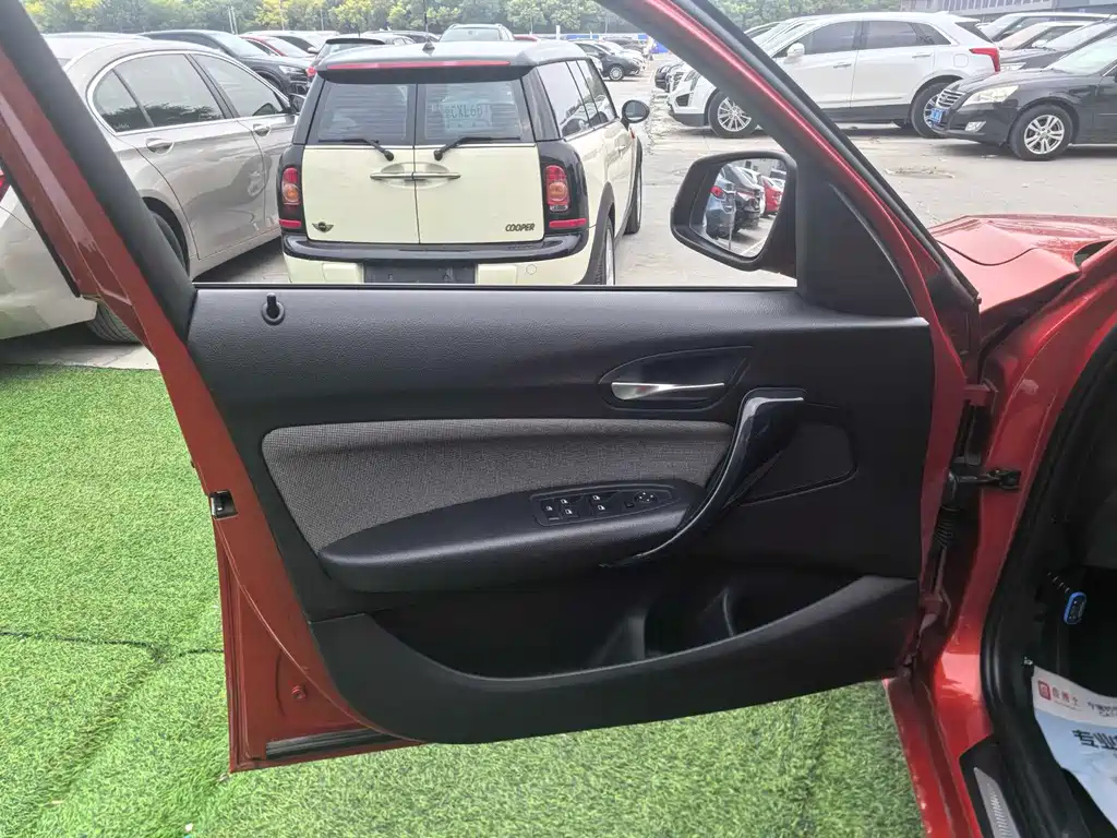 BMW 1 Series 2012