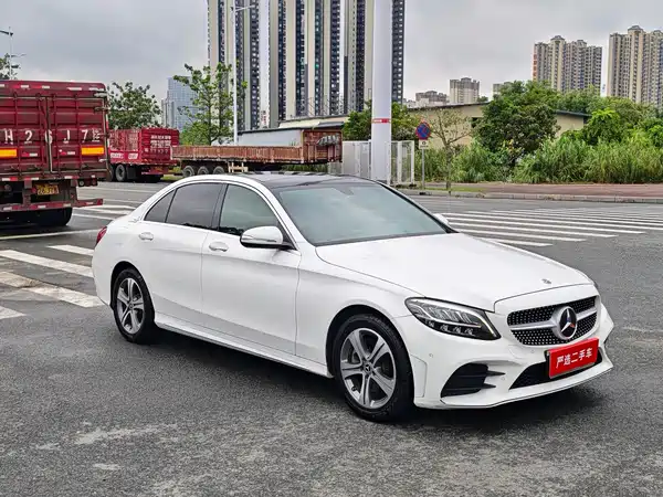 Mercedes-Benz C-Class 2020