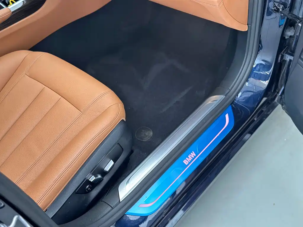 BMW 7 Series 2016 — фото 44