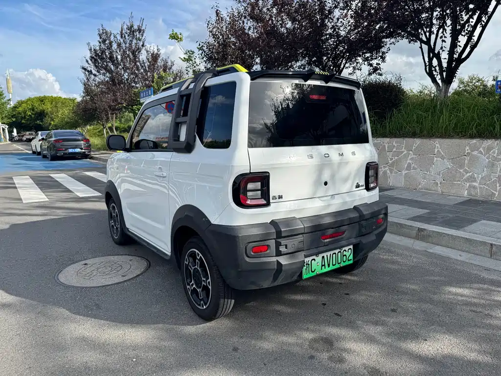 Geely Galaxy Panda 2025