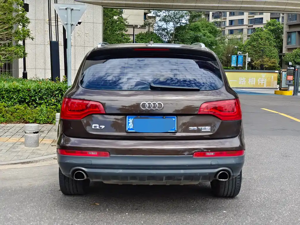 Audi Q7 2014 — фото 12