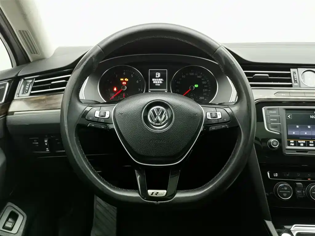 Volkswagen Magotan 2017 — фото 11