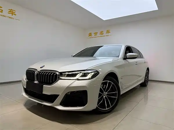 BMW 5 Series 2022