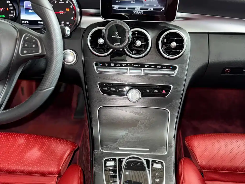 Mercedes-Benz C-Class 2015 — фото 23