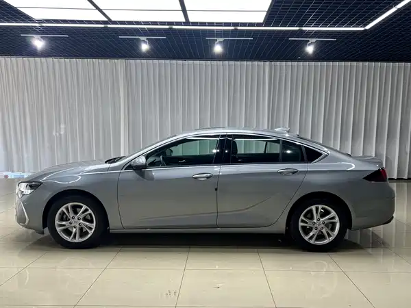 Buick Regal 2023