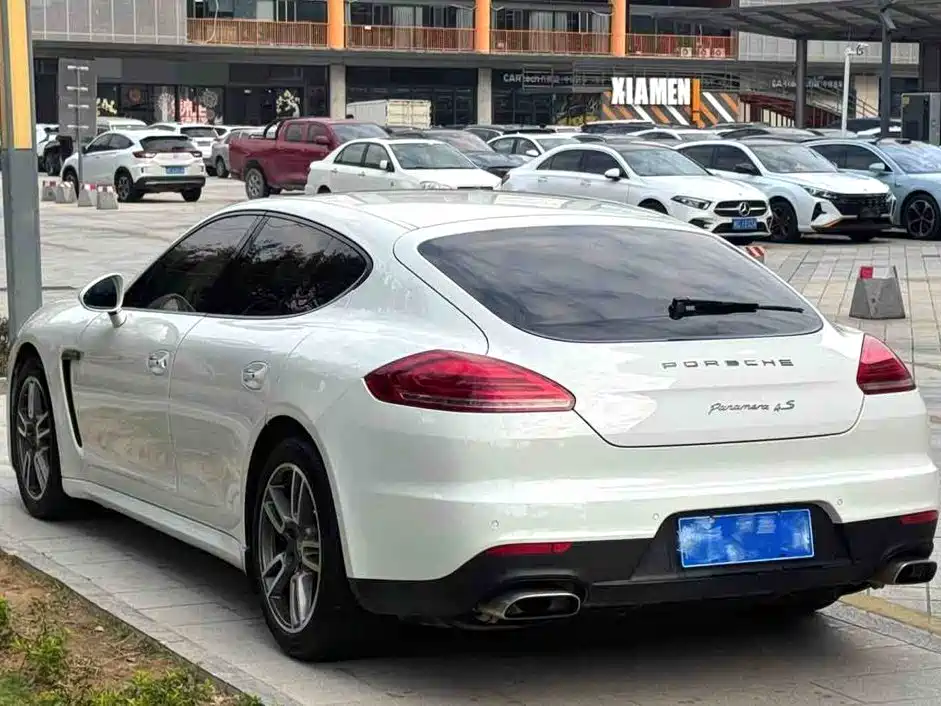 Porsche Panamera 2014