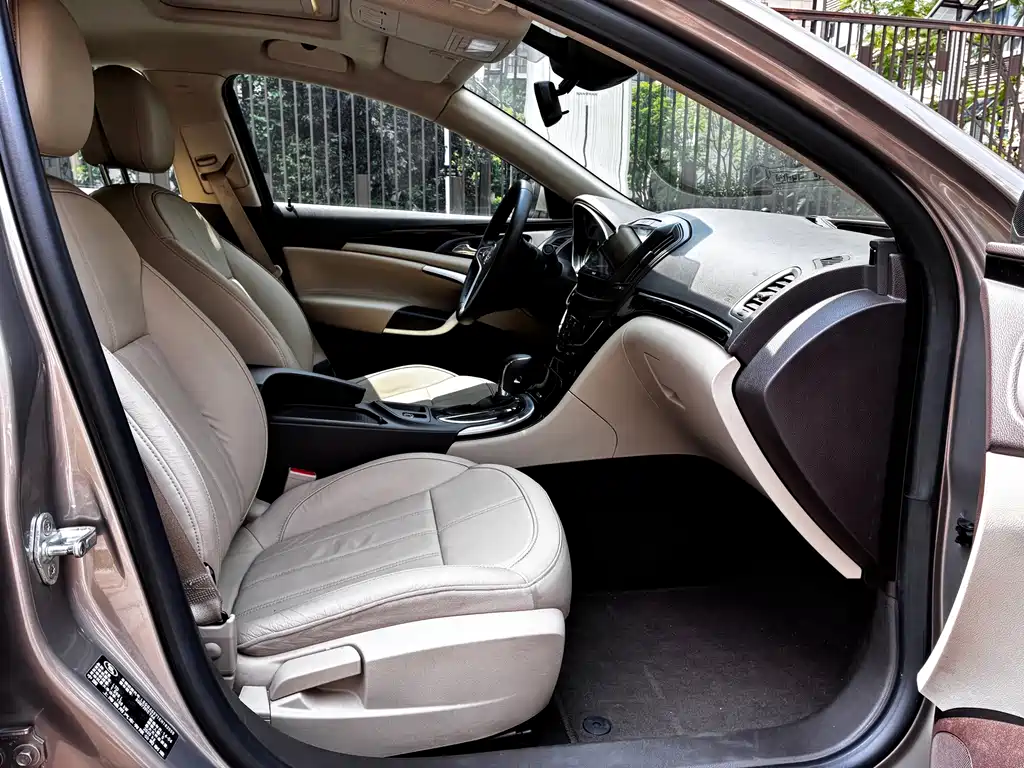Buick Regal 2014 — фото 13