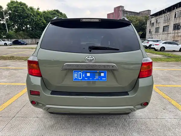 Toyota Highlander 2011