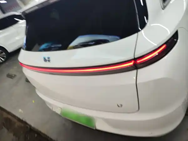 Li Auto L7 2023