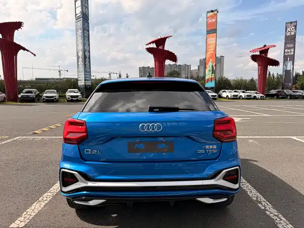 Audi Q2L 2022