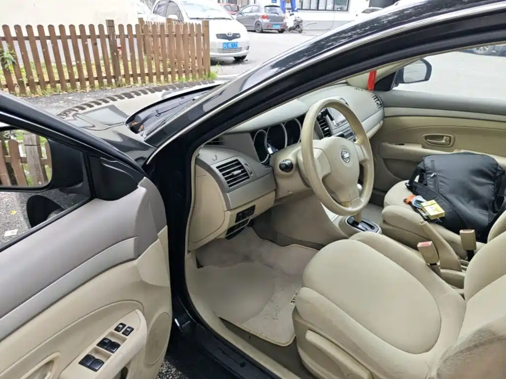 Nissan Sylphy 2017 — фото 16