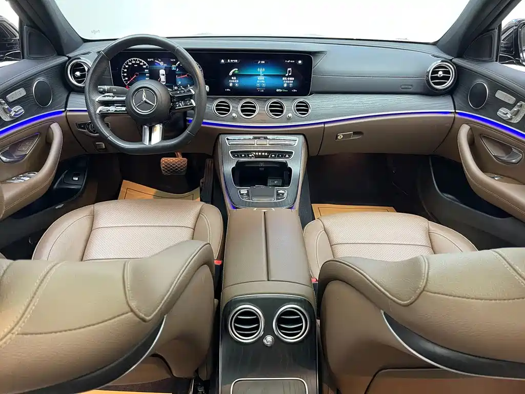 Mercedes-Benz E-Class 2023 — фото 22