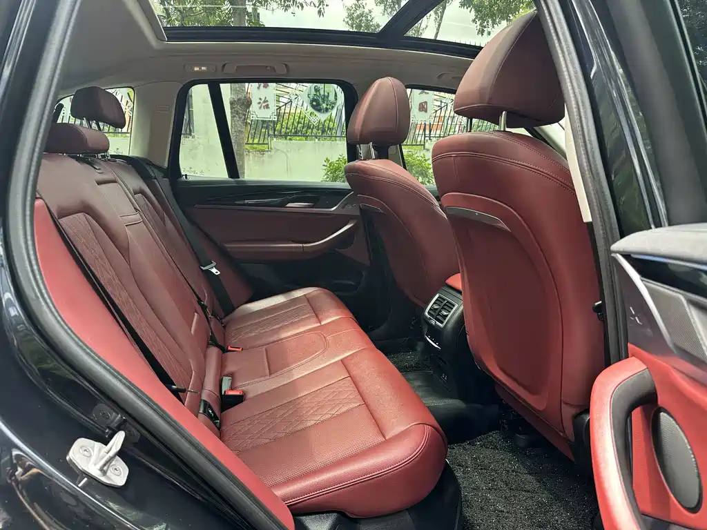 BMW iX3 2023 — фото 12