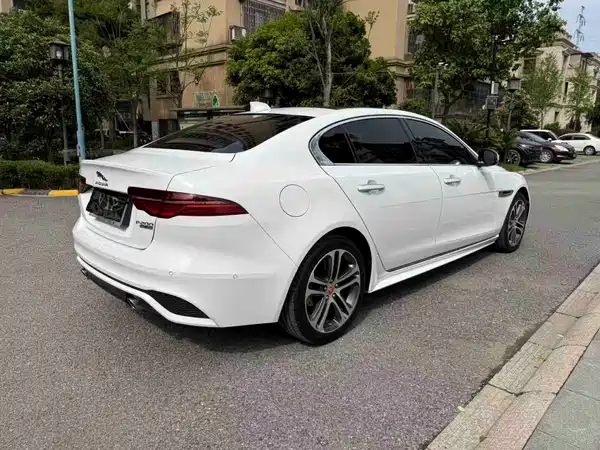 Jaguar XEL 2020
