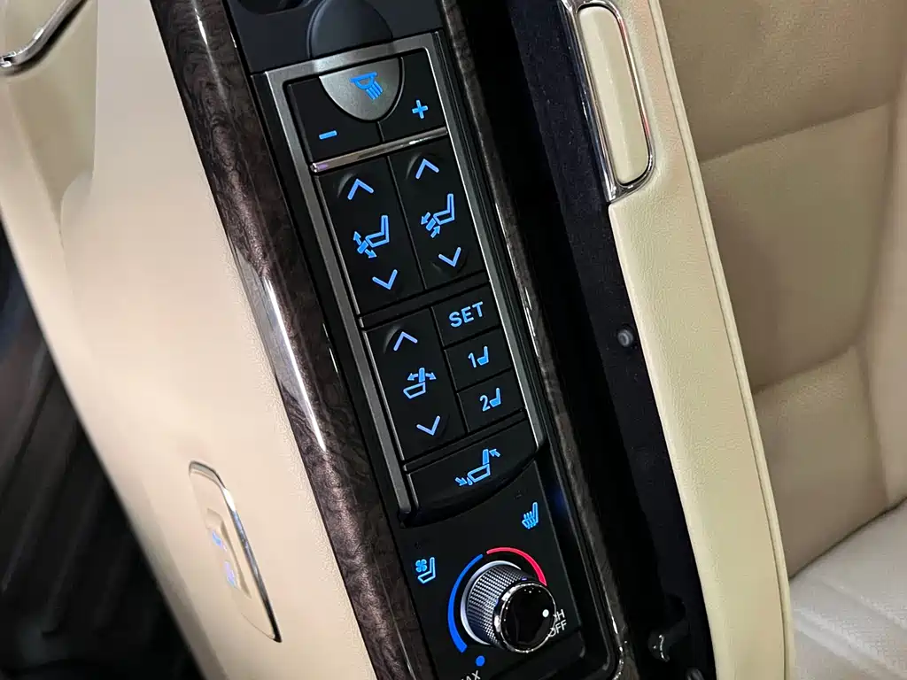Toyota Vellfire 2021 — фото 15