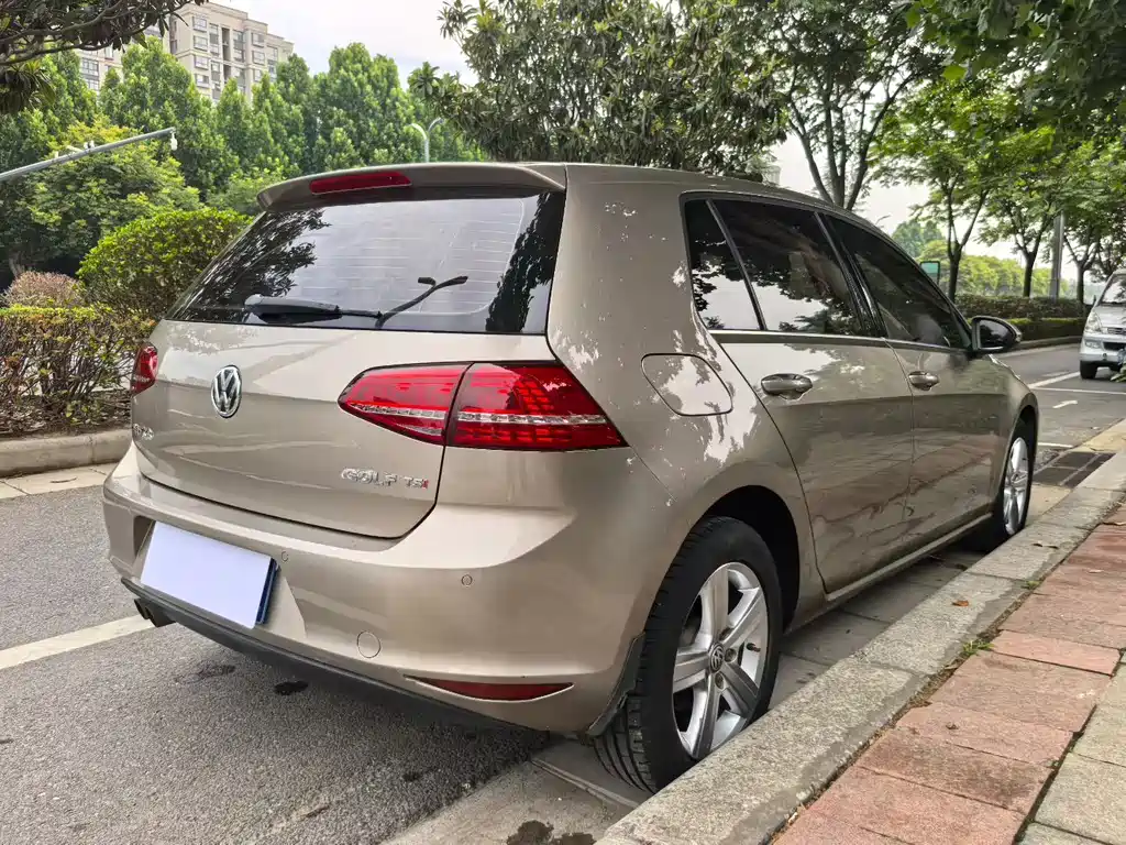 Volkswagen Golf 2015