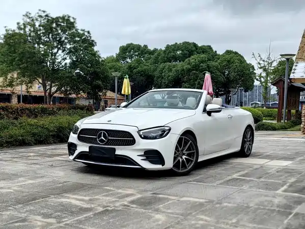 Mercedes-Benz E-Class 2021