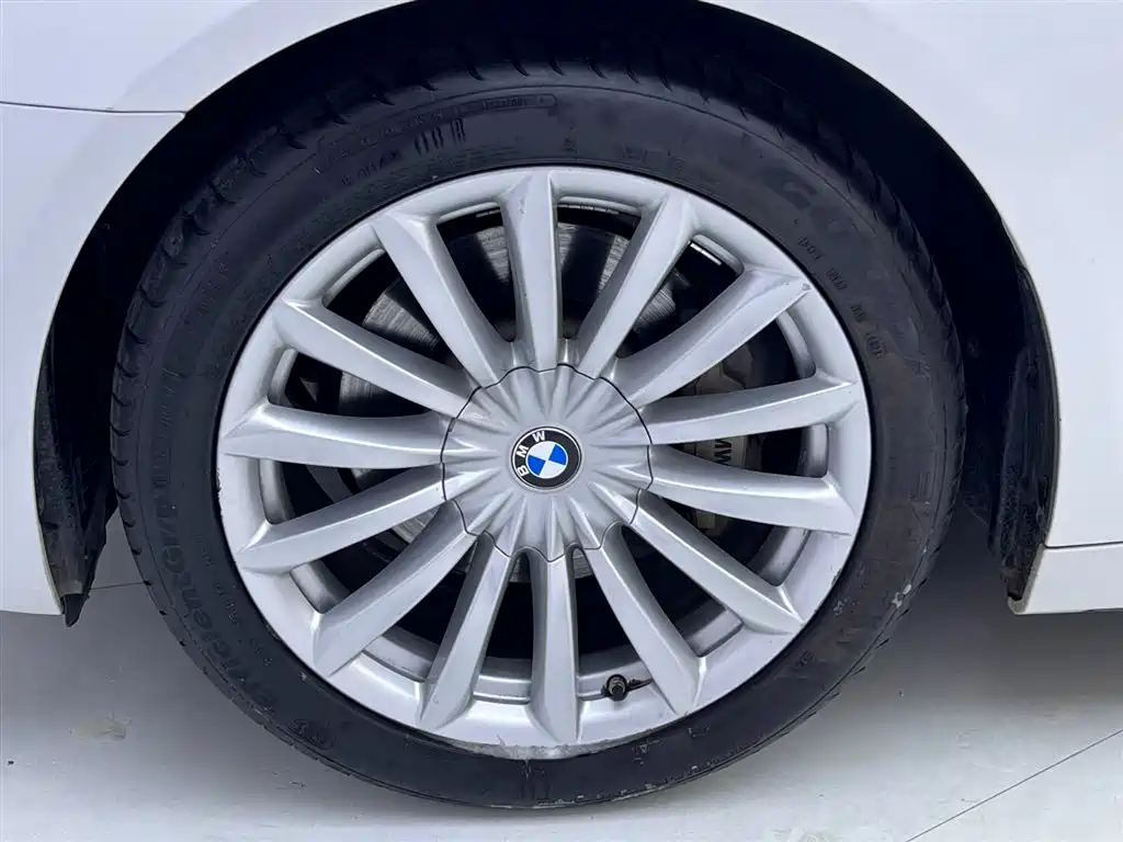 BMW 7 Series 2018 — фото 12