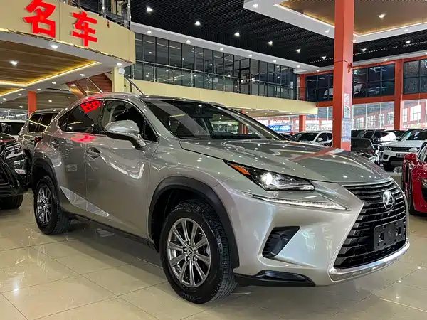 Lexus NX 2018