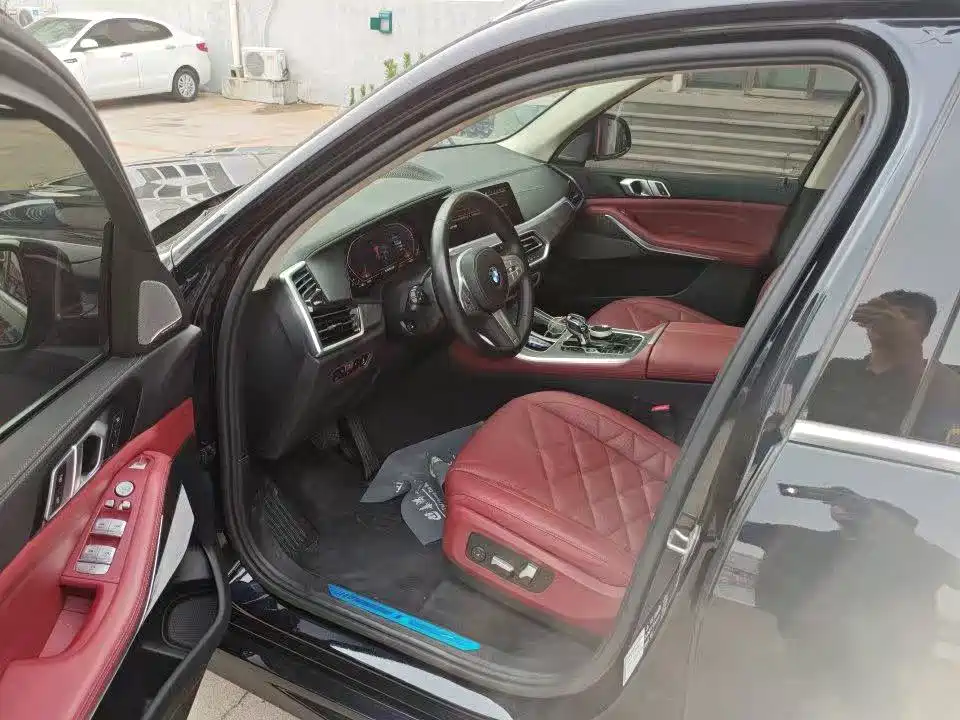 BMW X5 2023